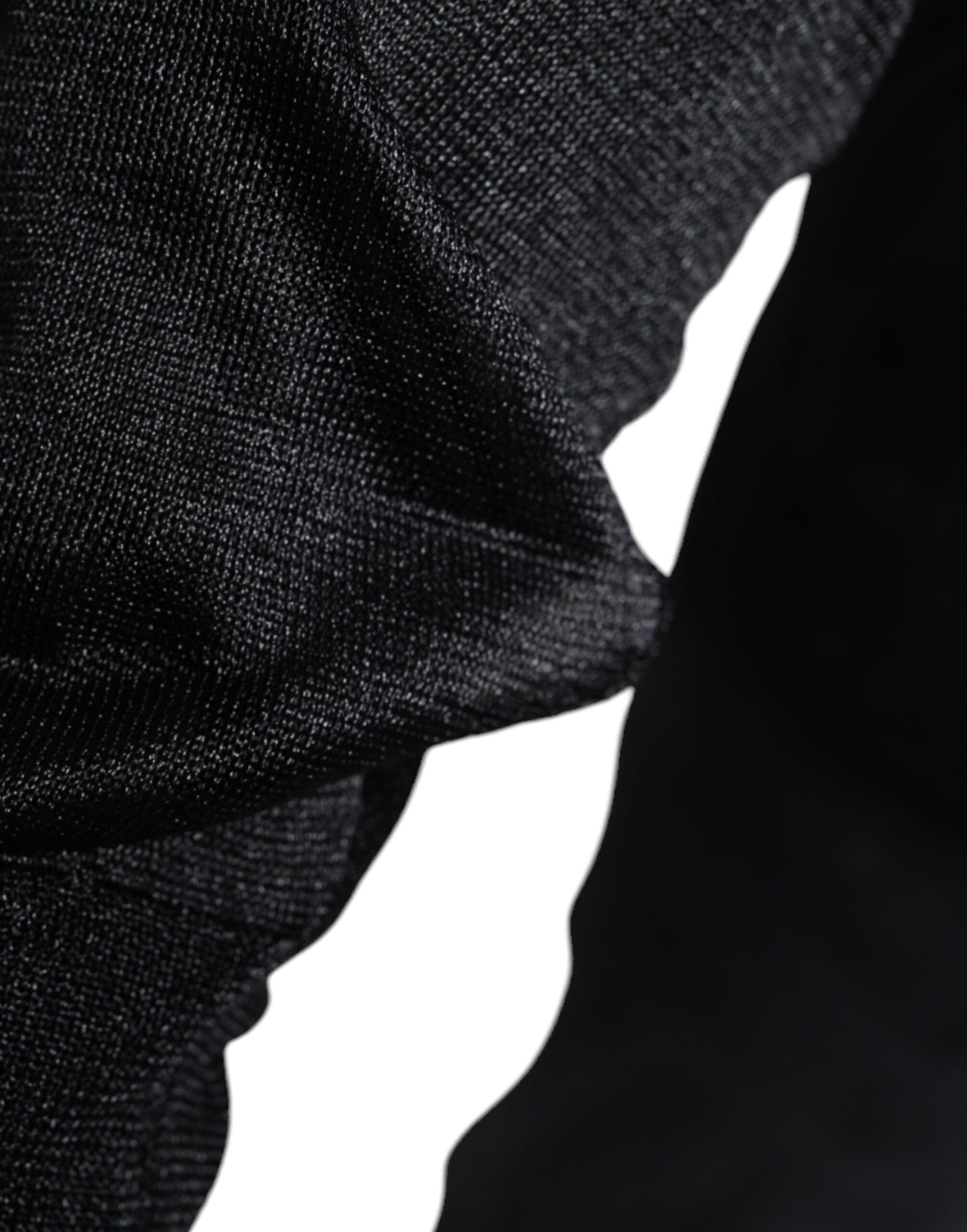 Black denim jeans with white stitching