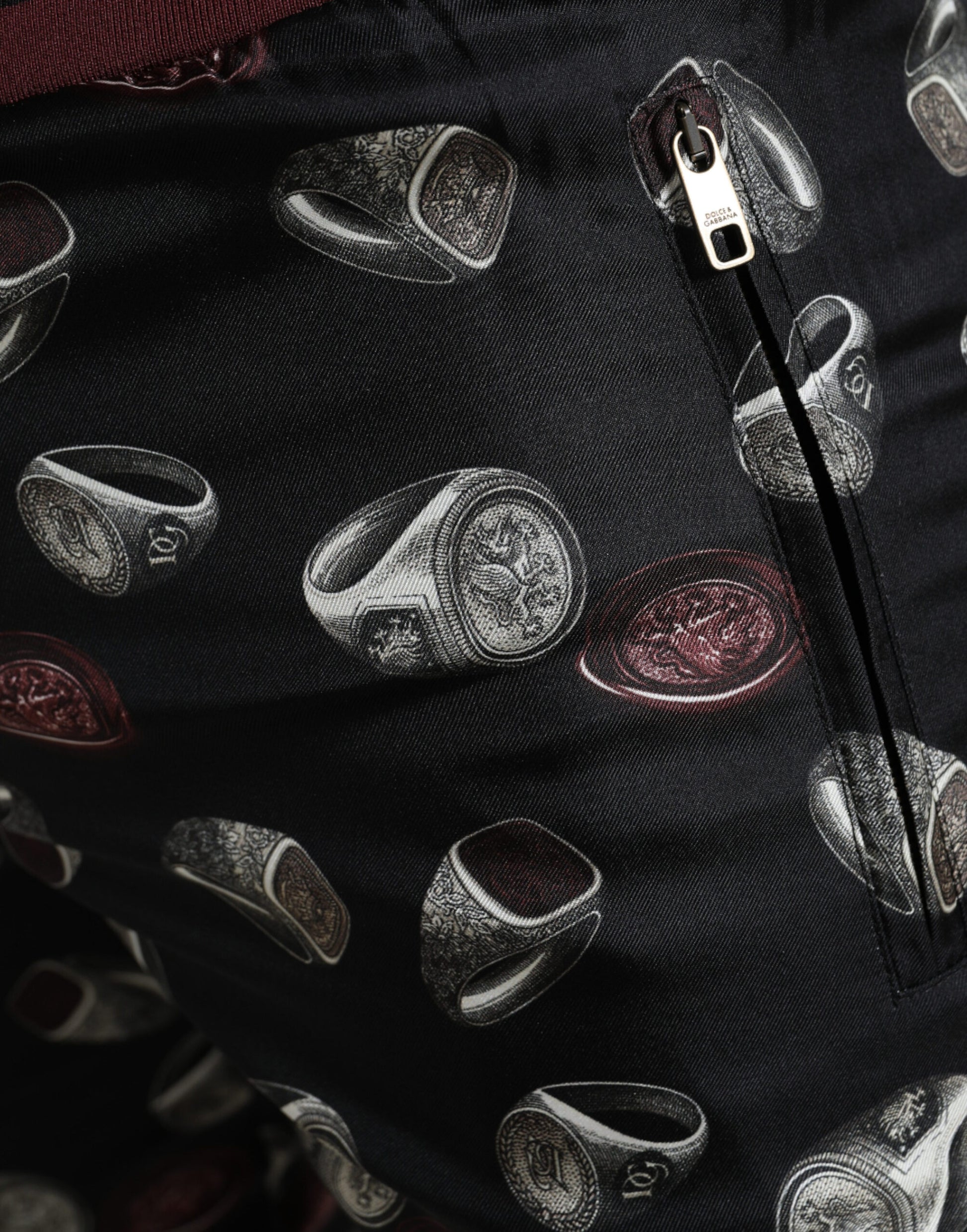 Pair of pants with ring designs on them