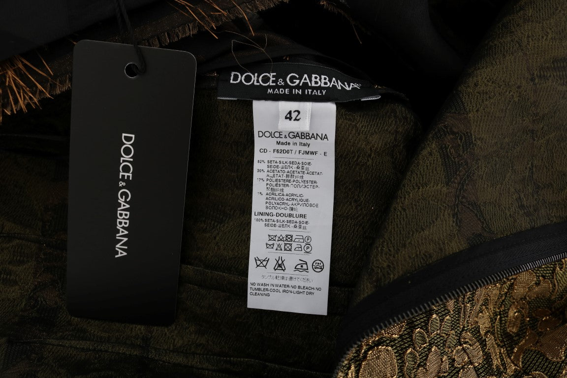 Tag on garment indicating brand and size