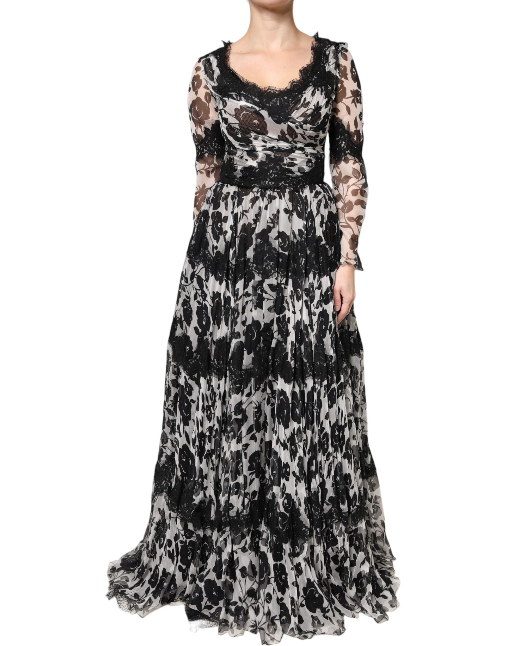 Long black lace dress with floral pattern and ricamo detailing