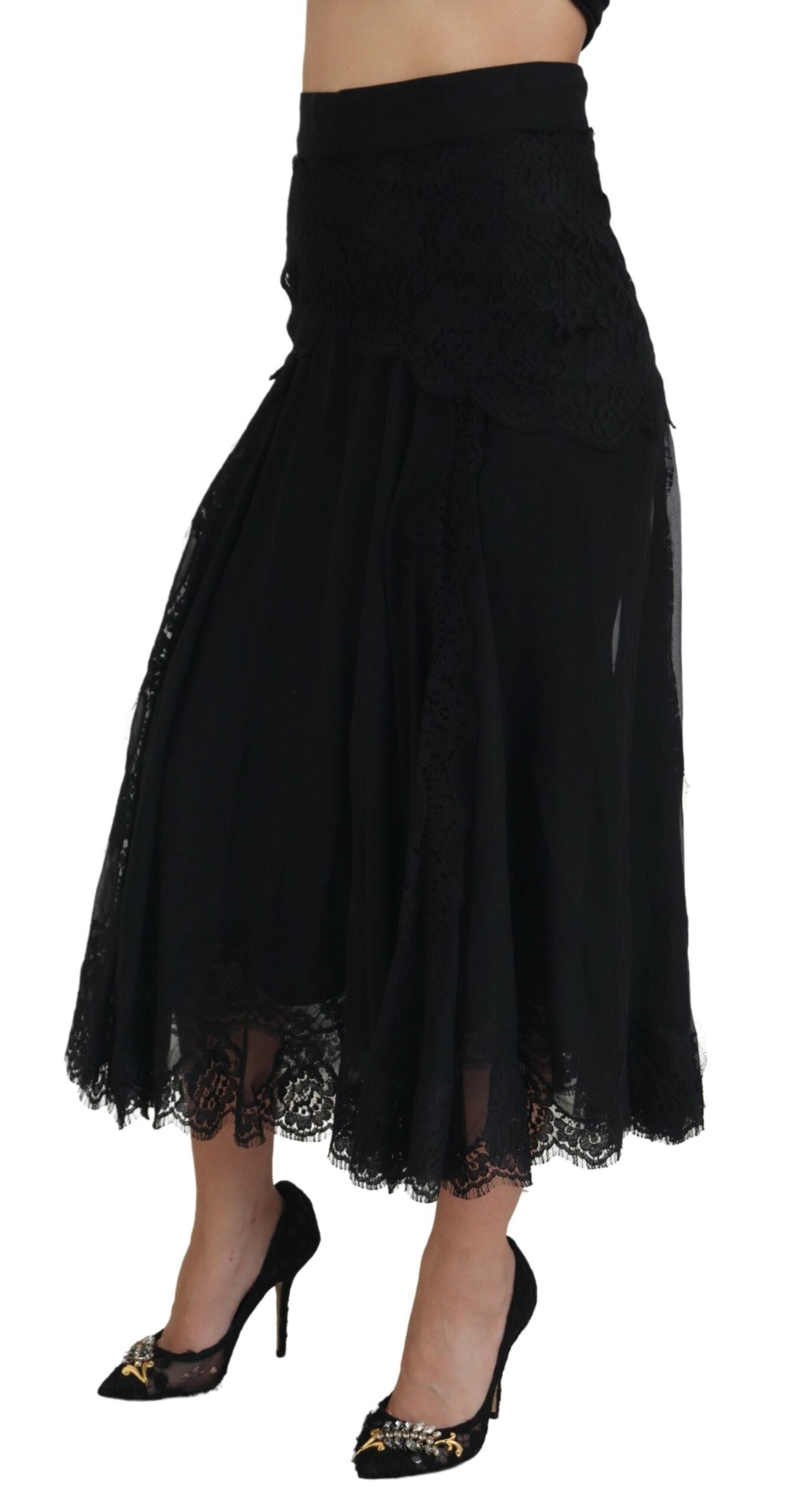 Black lace skirt with ruffles