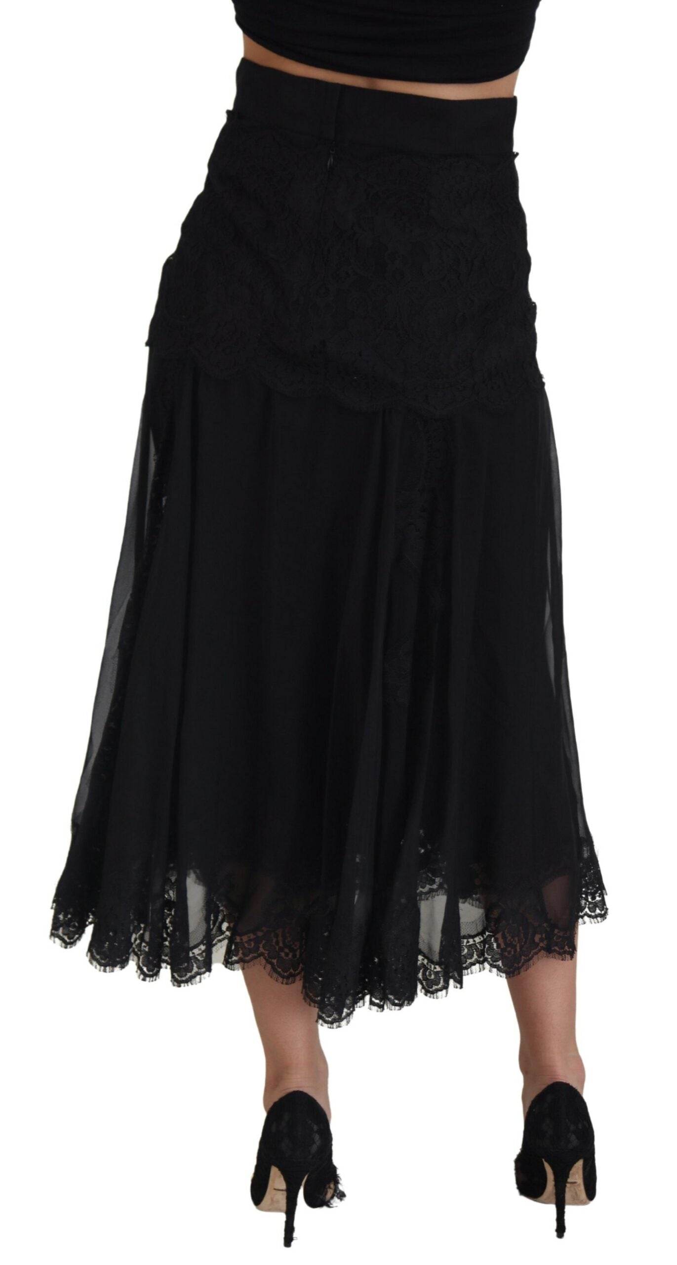 Black skirt with lace trim
