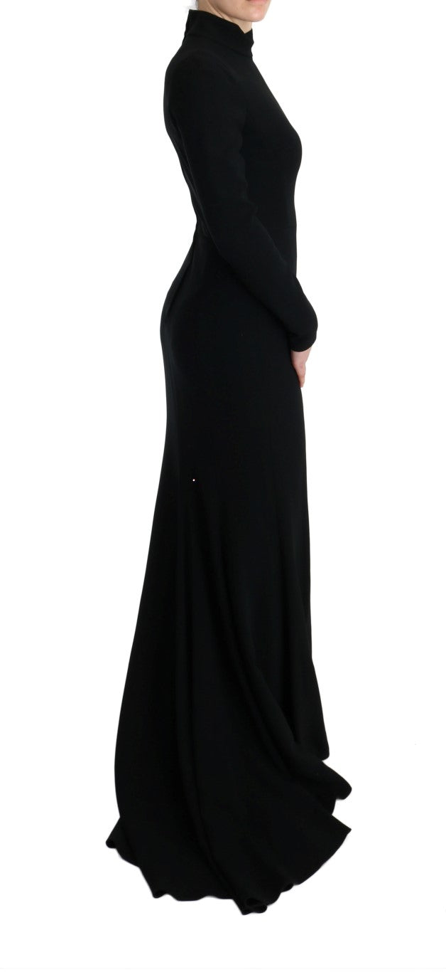Long black dress with ruffles on sleeves