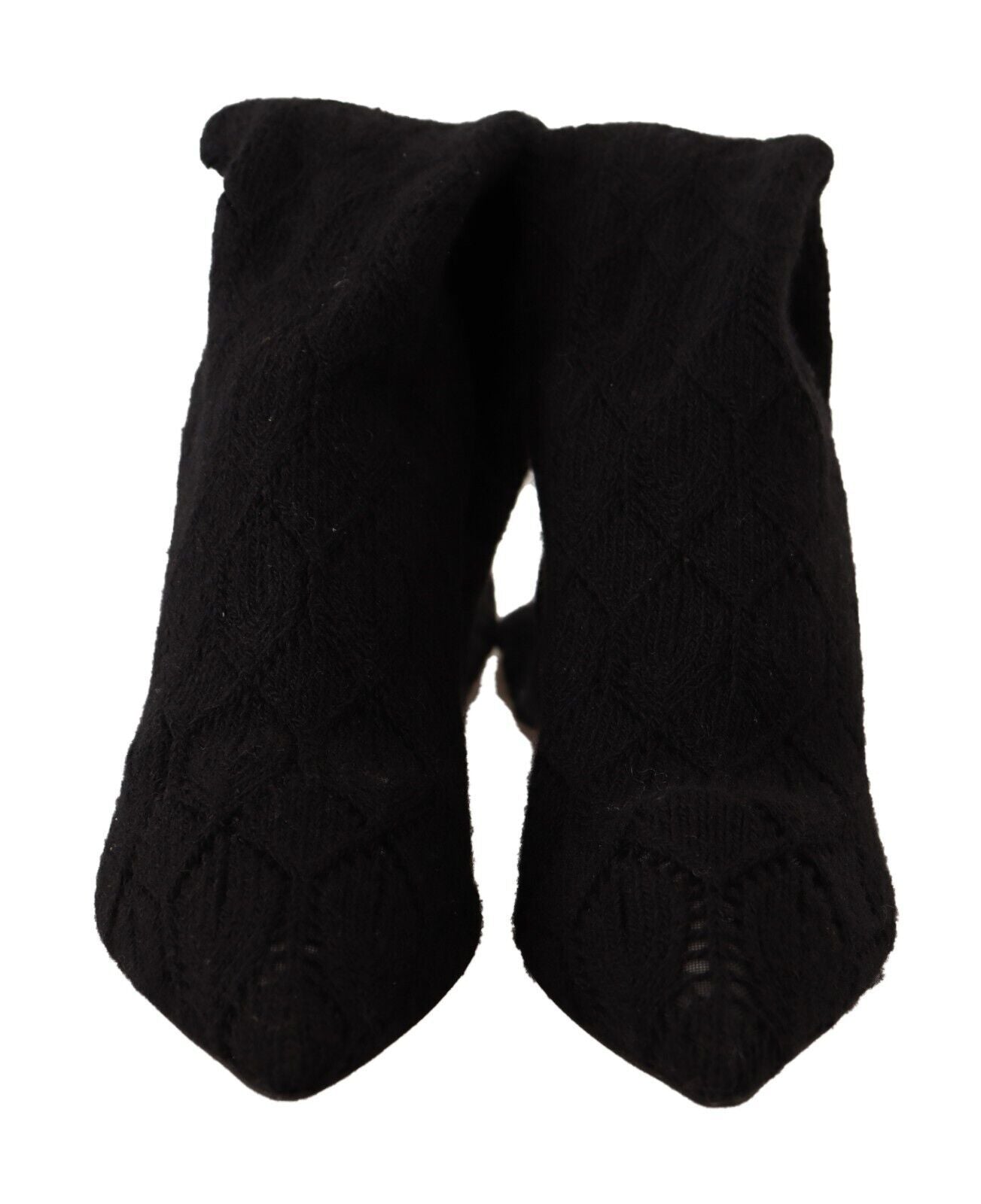 Pair of black knitted gloves