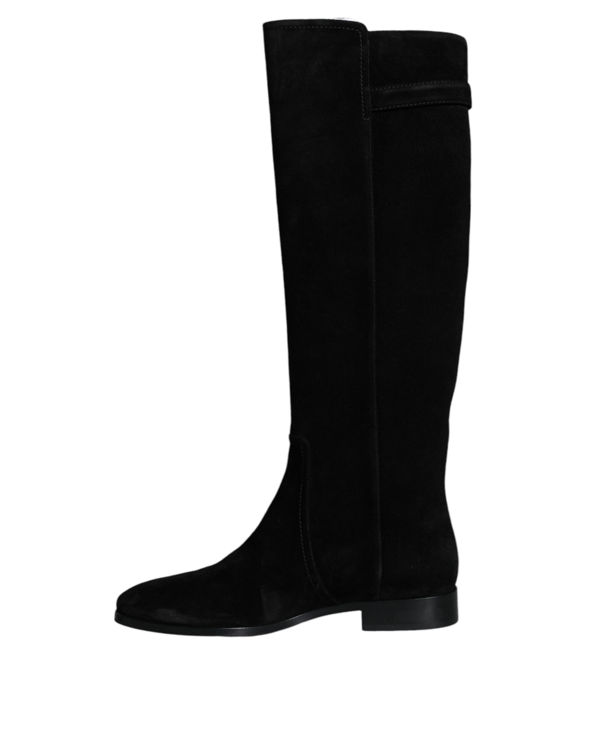 Black knee high boot with zipper on side