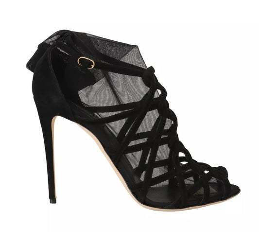 High heel shoe with straps and a bow on top