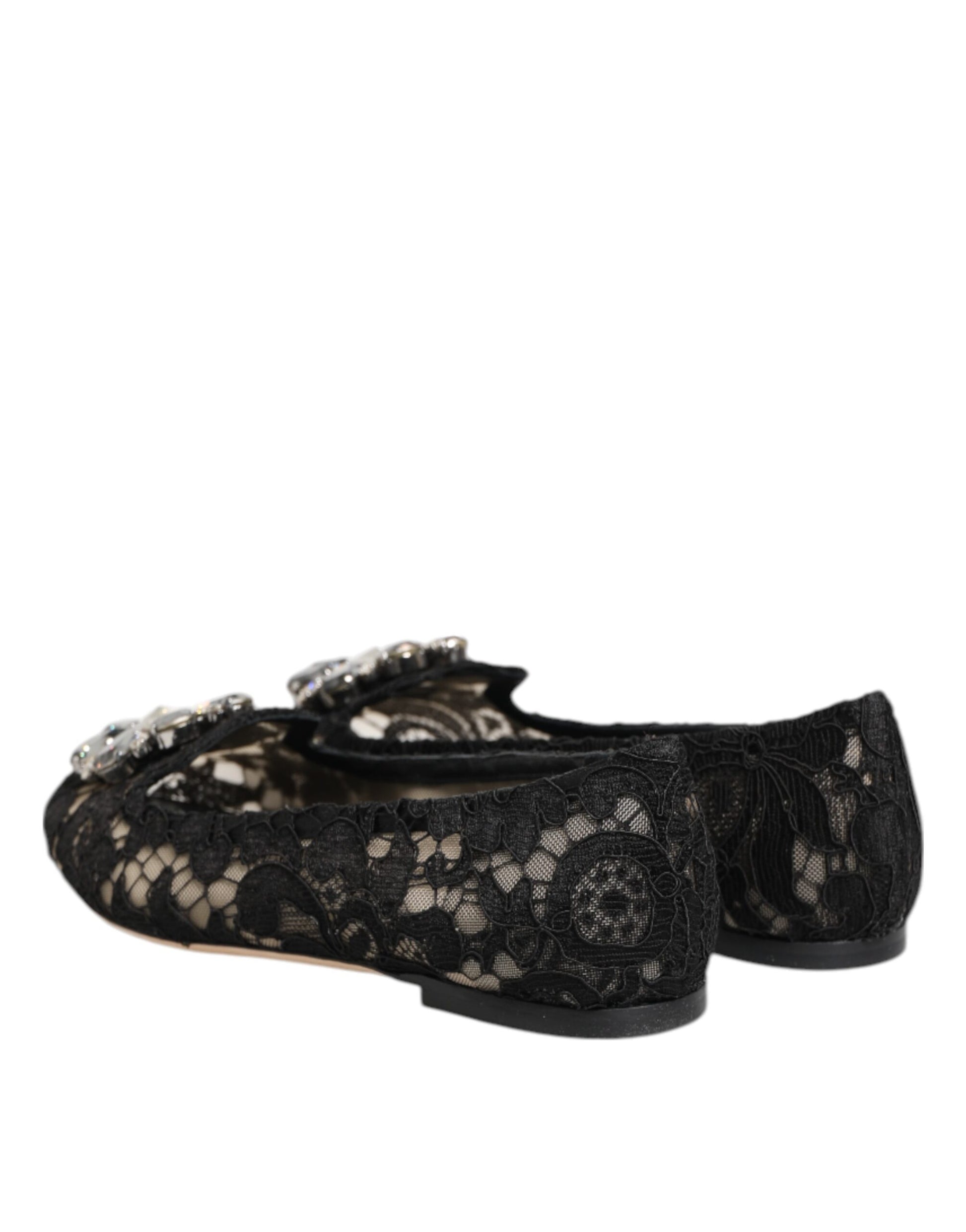 Black lace up shoe with heel