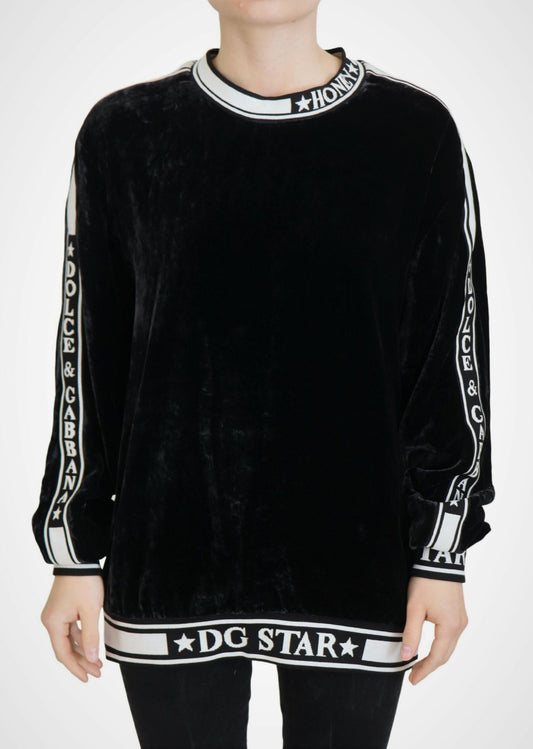 Long sleeve velvet sweatshirt with white lettering