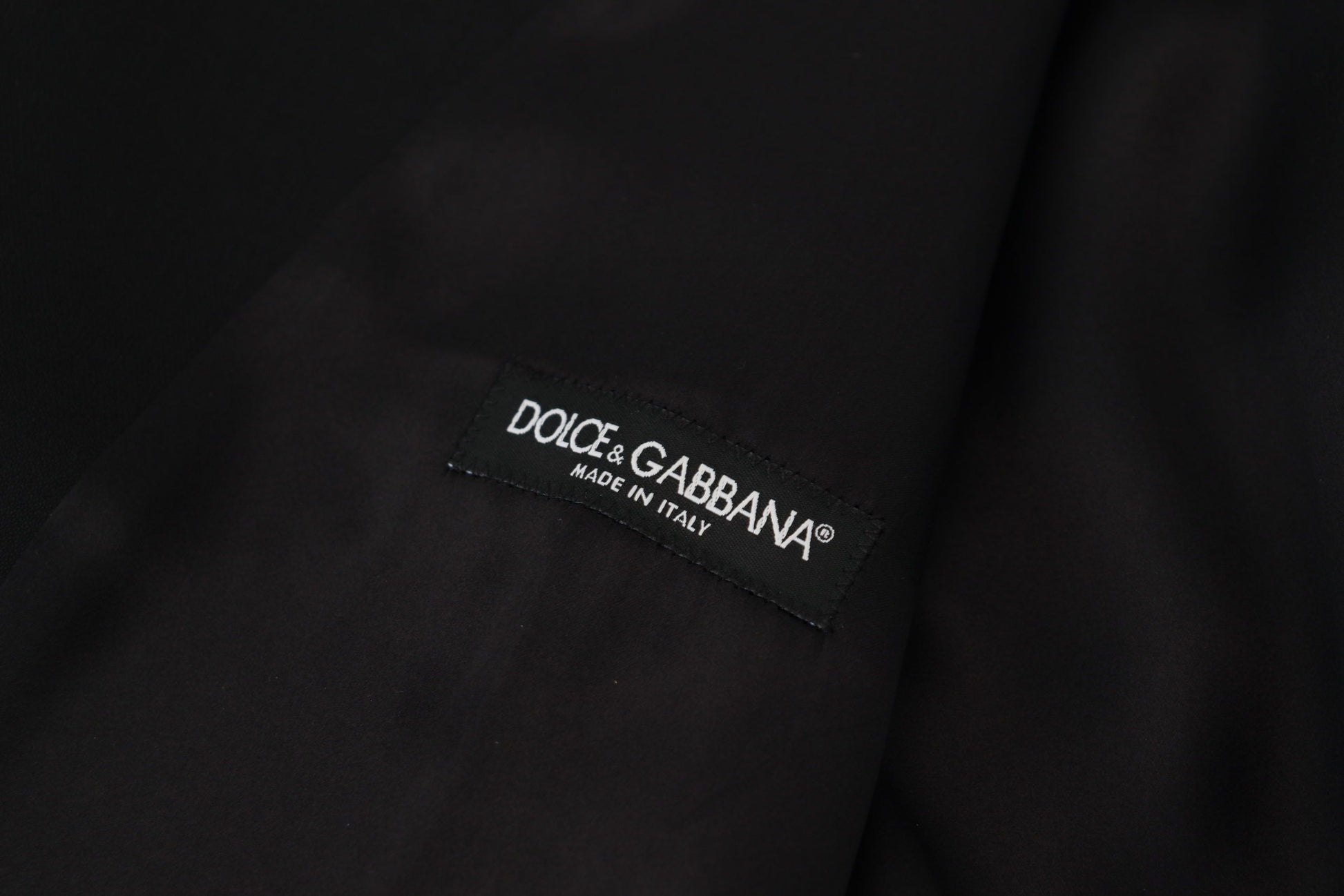 A black vest from Dolce & Gabbana made of virgin wool