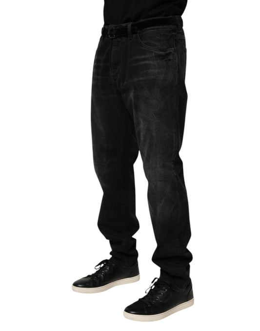Man wearing black pants and shoes