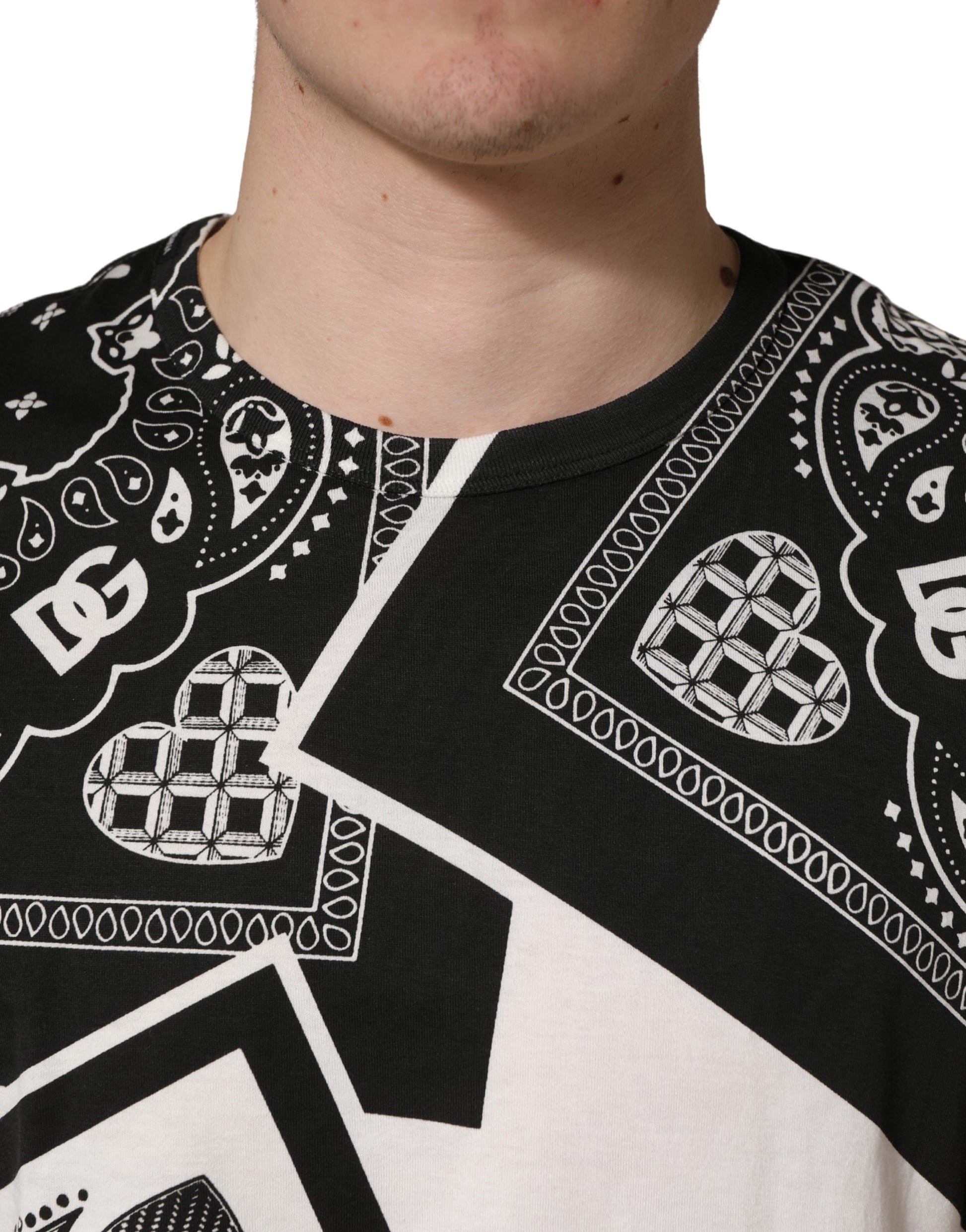 Black and white bandana graphic on shirt