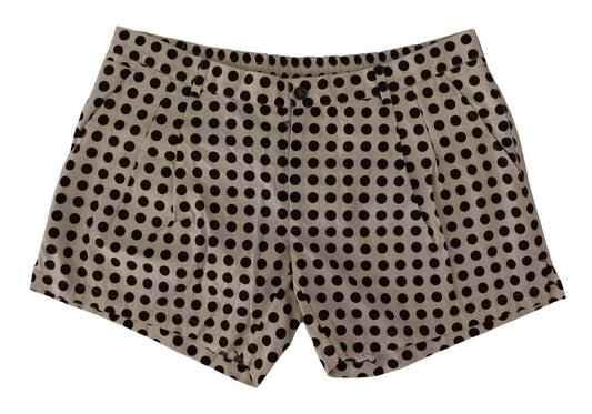 Shorts with dots pattern