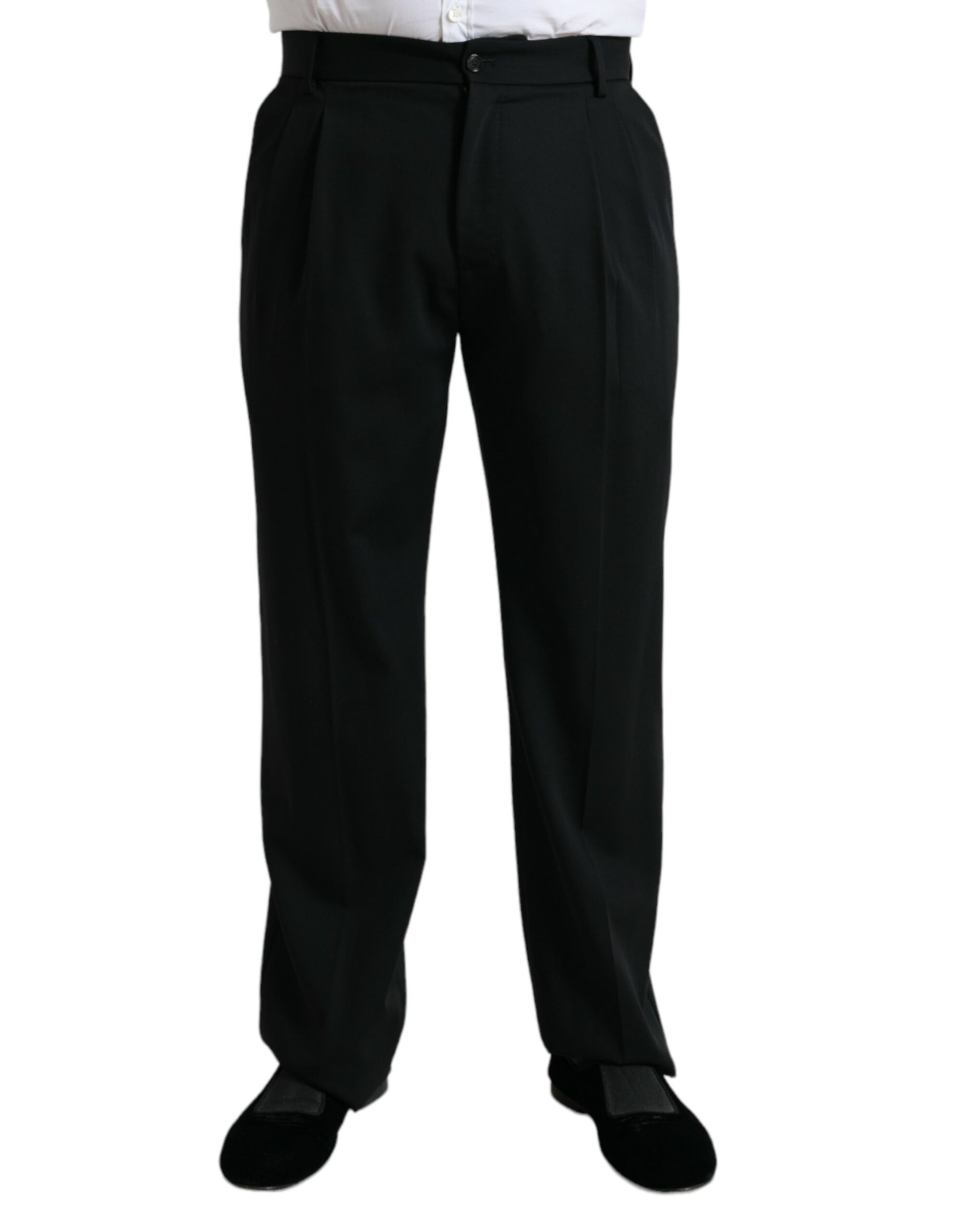 Black dress pants with a white shirt and black shoes