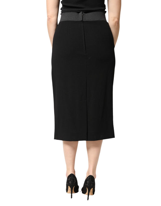 Black skirt with belt and black heels