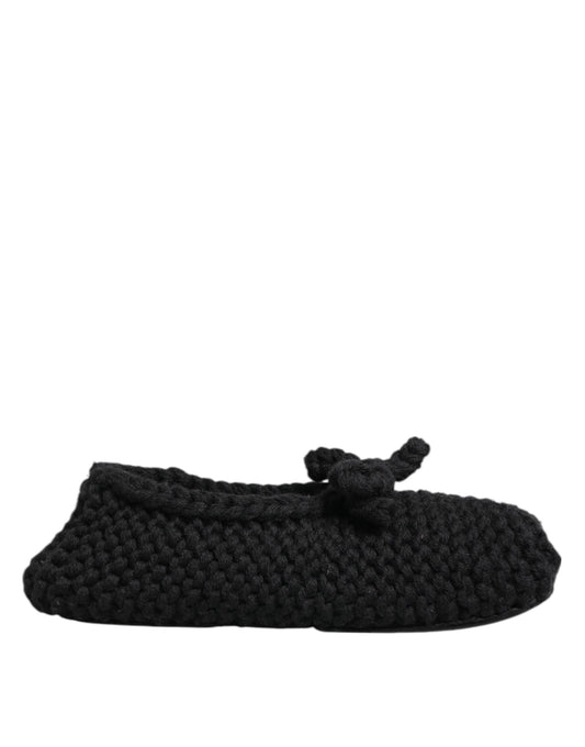 Black knitted baby bootie