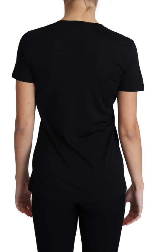 Black t-shirt on a person