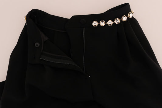 Black pants with zippered pockets