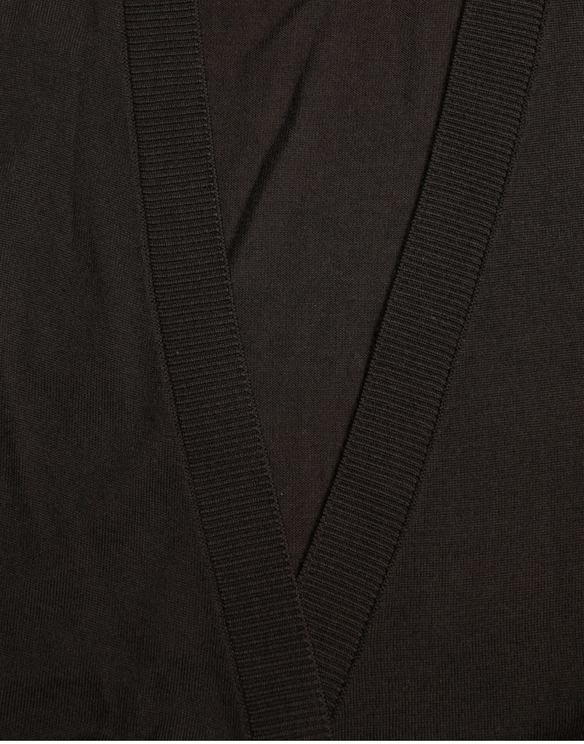 Brown robe with a V-neck design