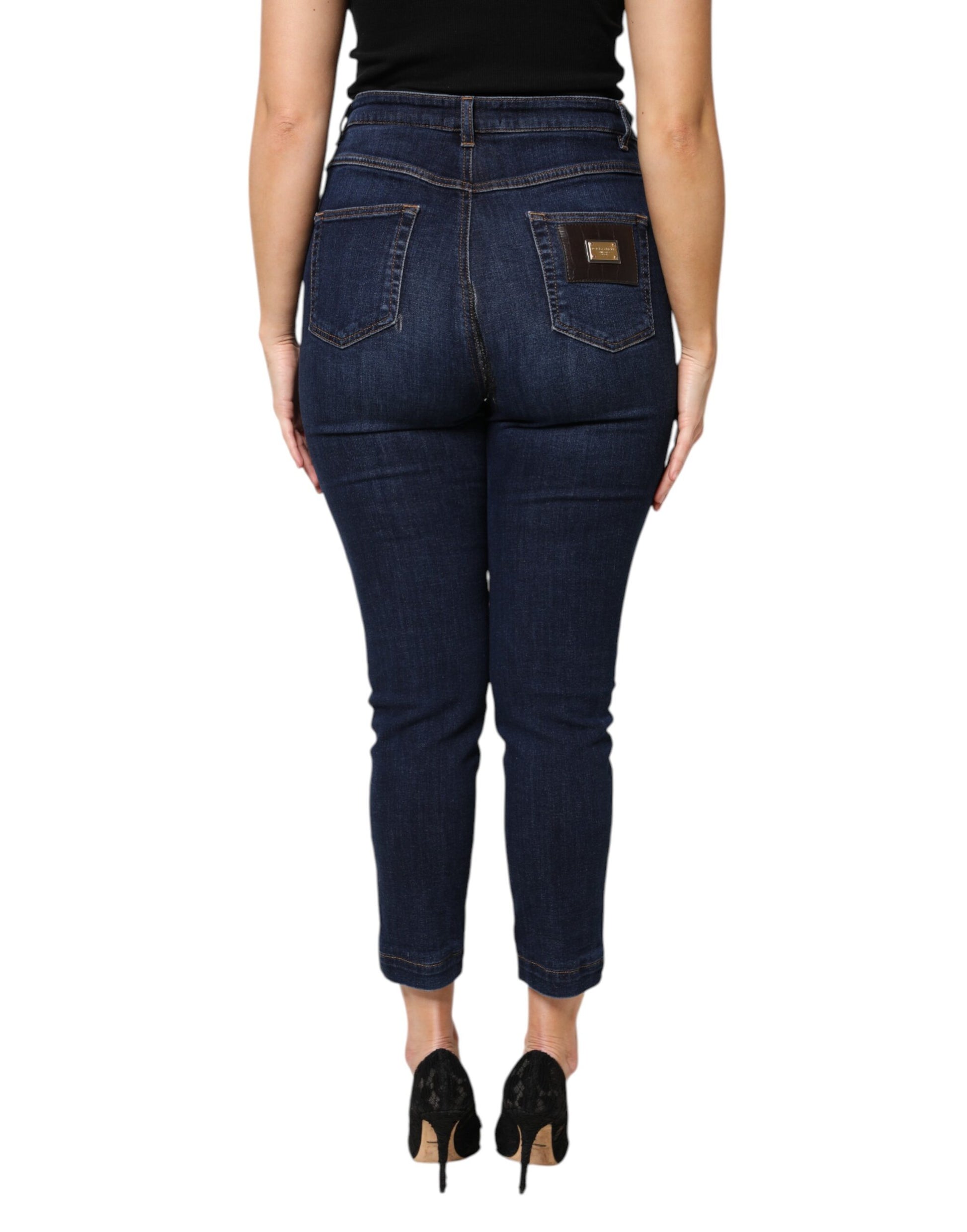 Woman wearing blue jeans