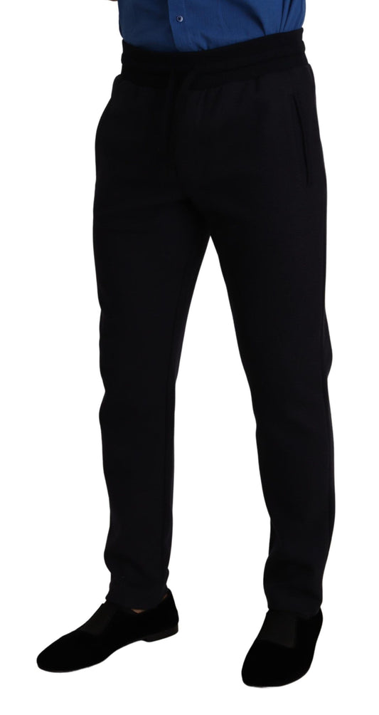 Man wearing black pants and shoes