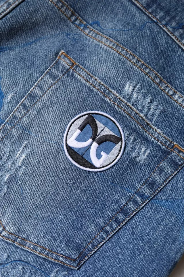 Blue jeans with a logo on the back pocket