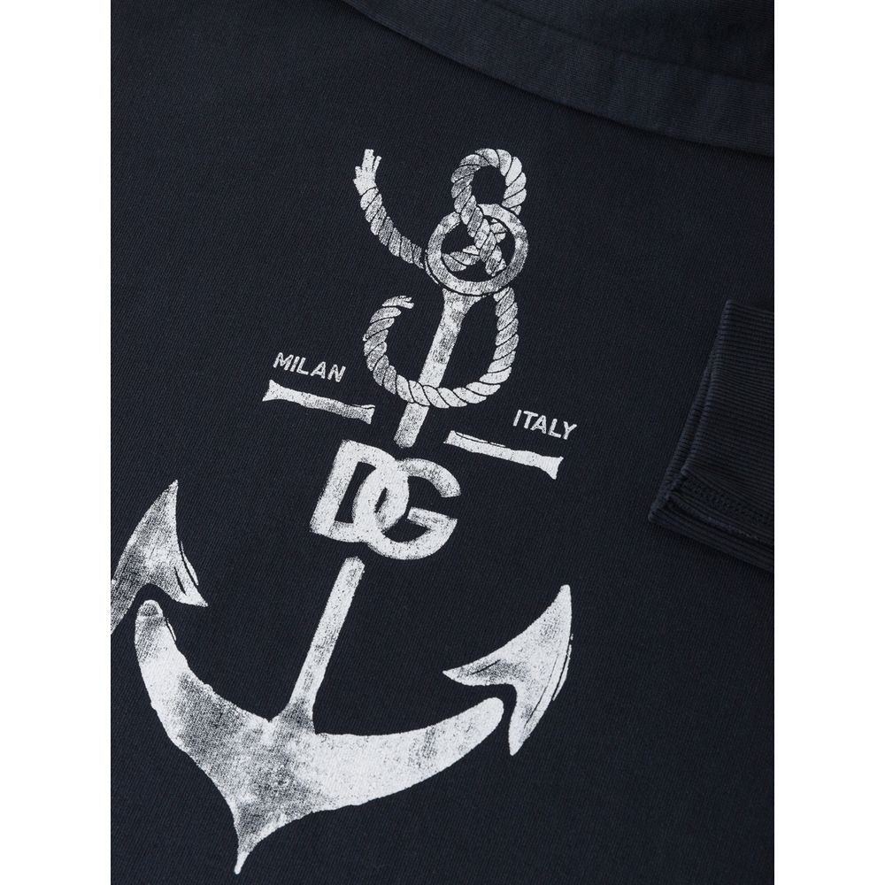 Black shirt with white anchor logo