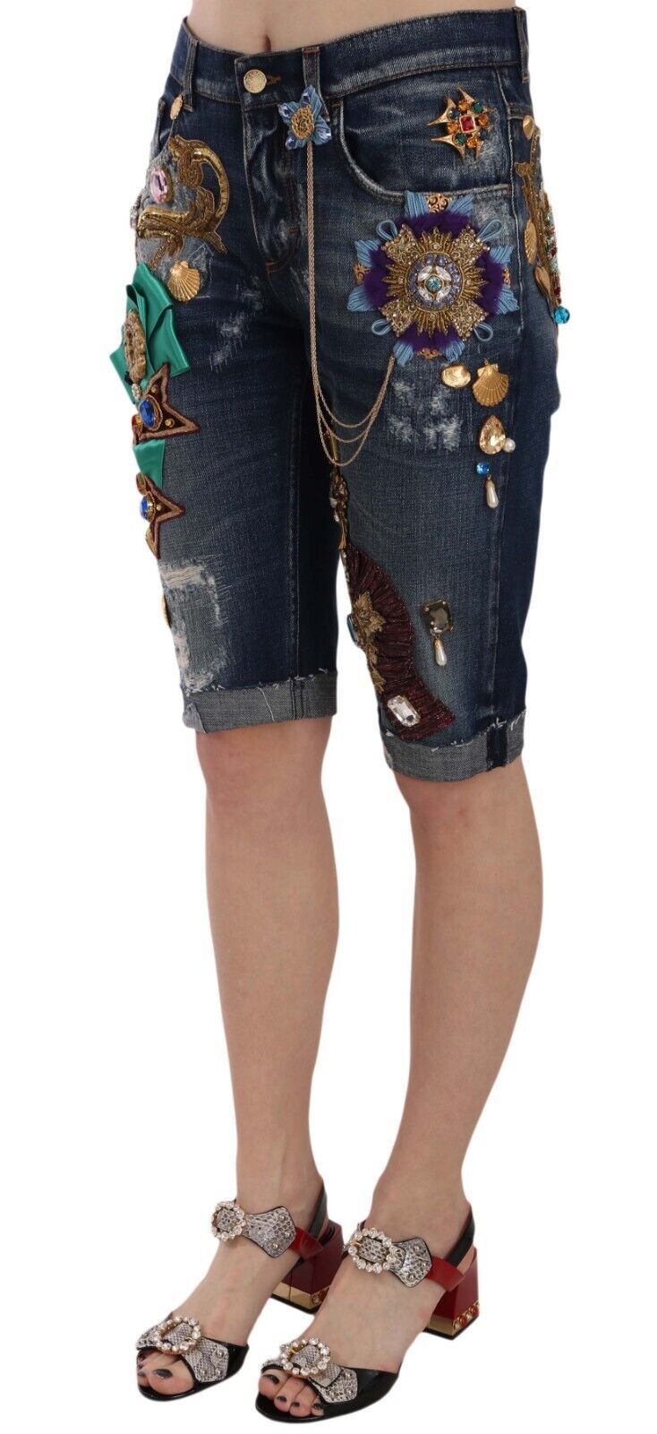 Shorts with embroidered designs on legs