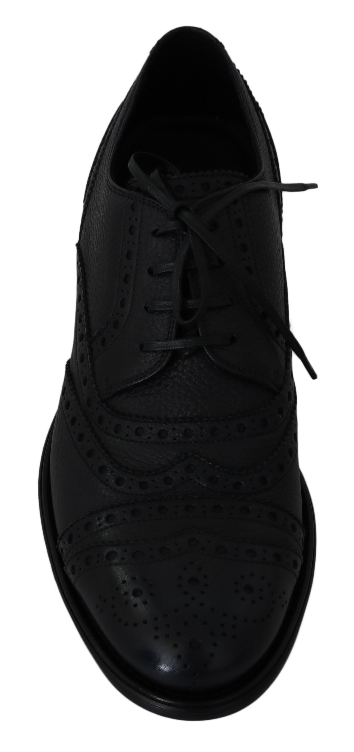 Black shoe with laces and a patterned sole
