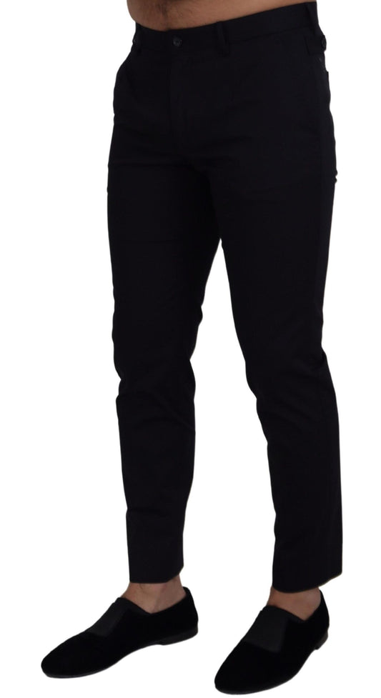 Pair of black trousers with a slim fit