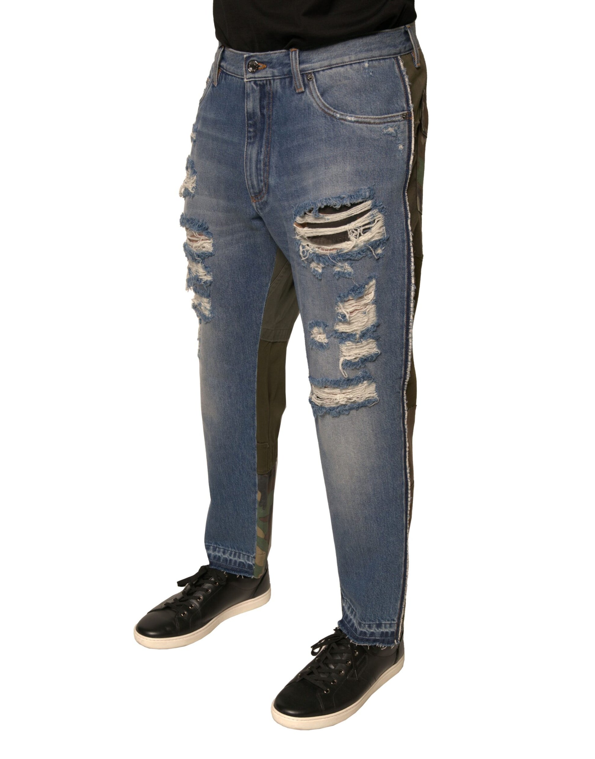 Man wearing ripped jeans