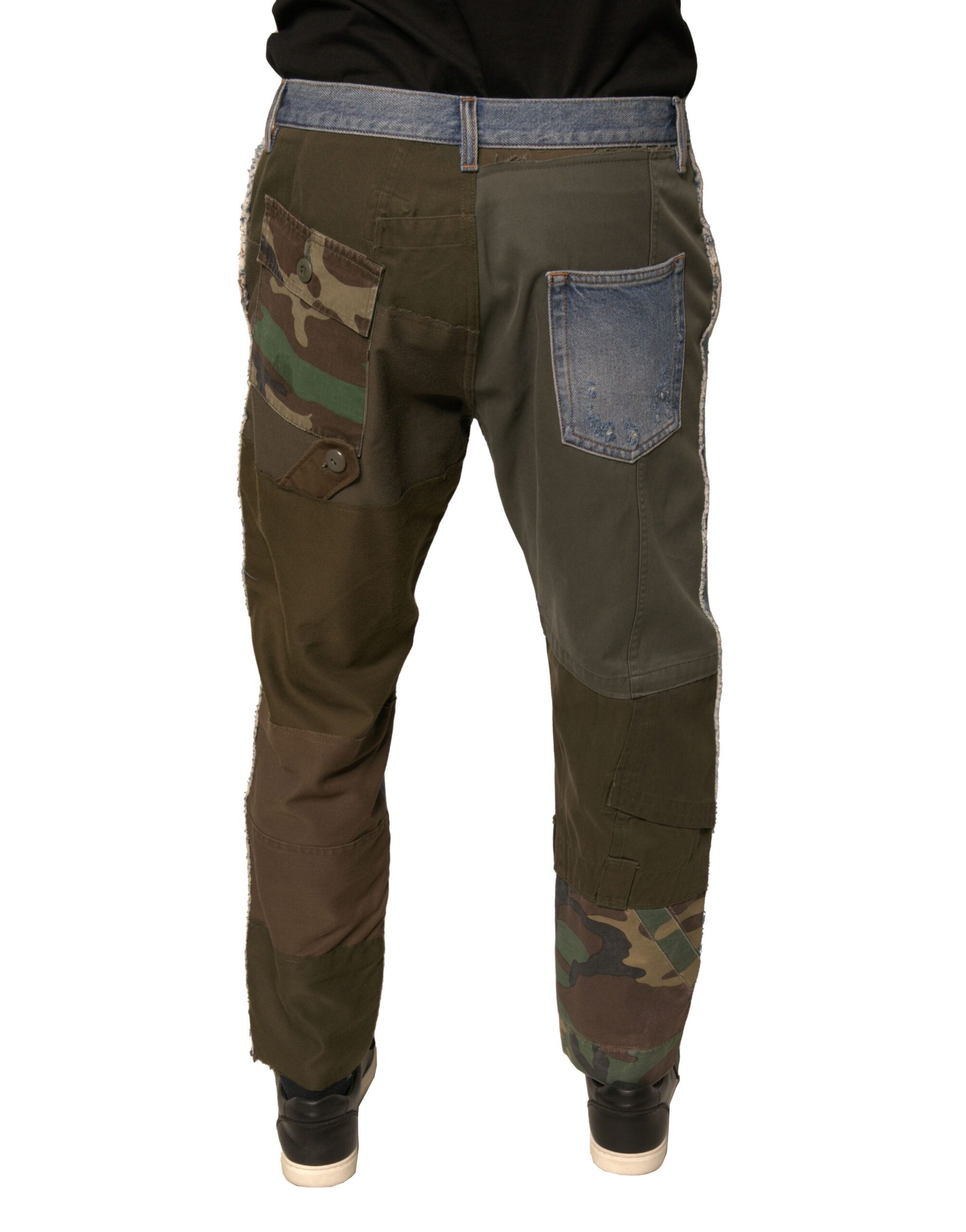 Camouflage cargo pants with pockets on sides