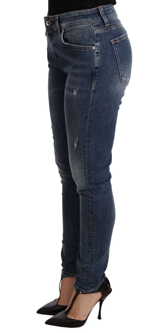 Woman wearing blue denim jeans