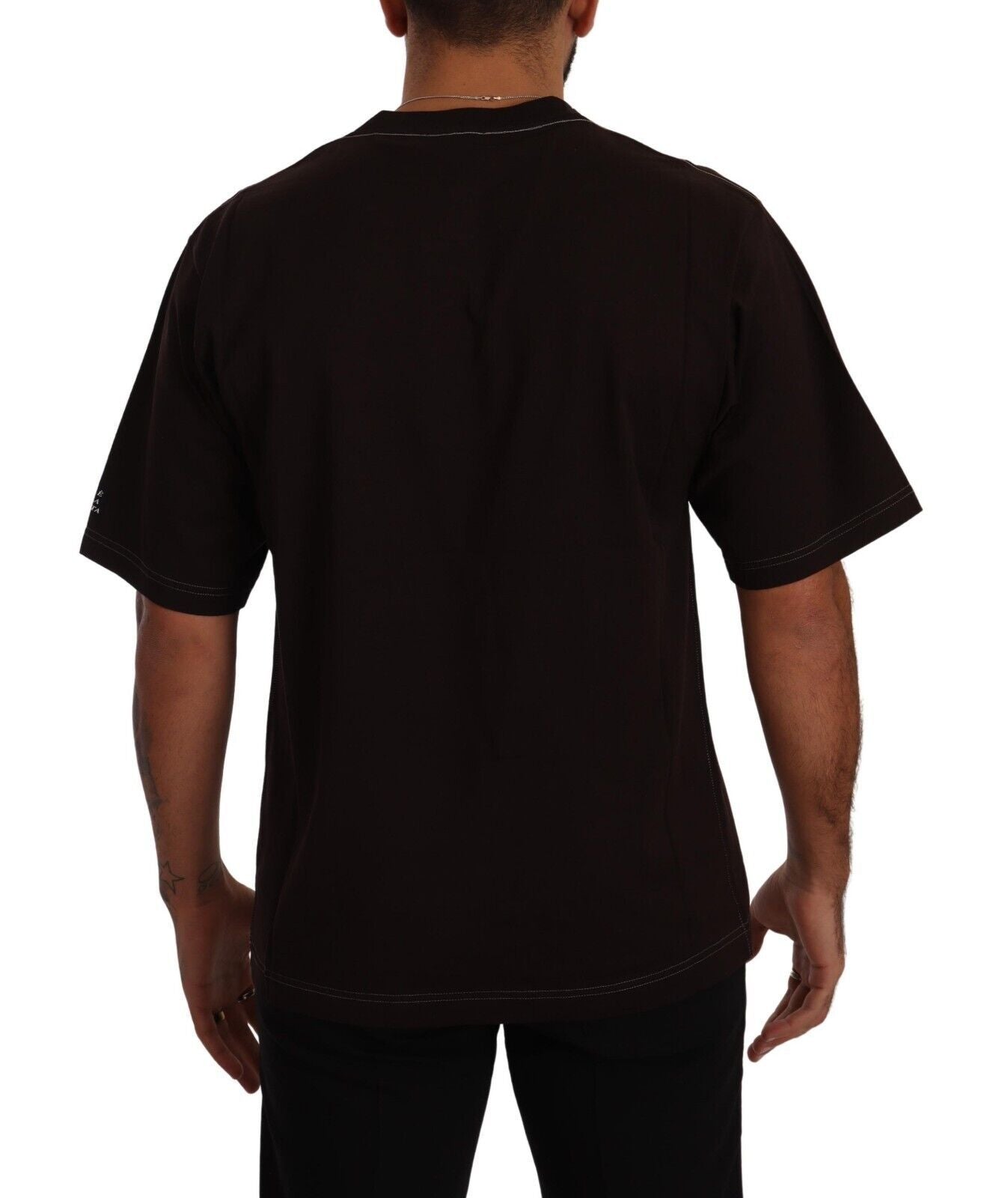 Man wearing dark t-shirt