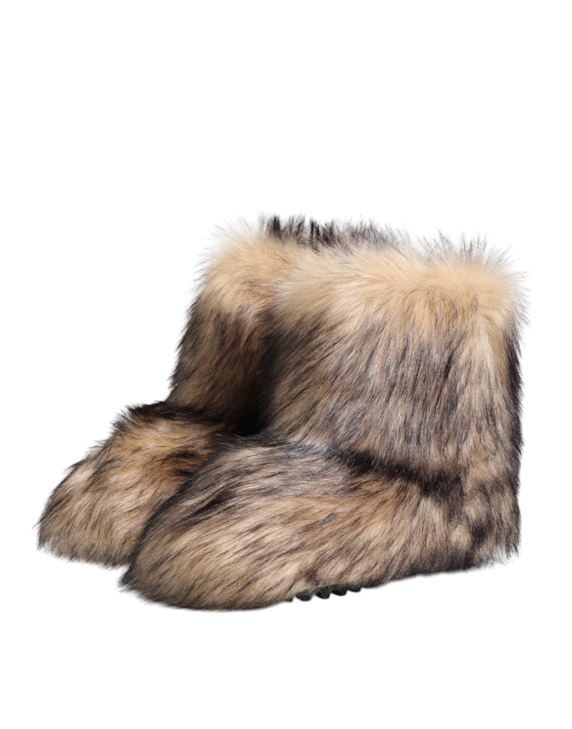 Furry winter boot