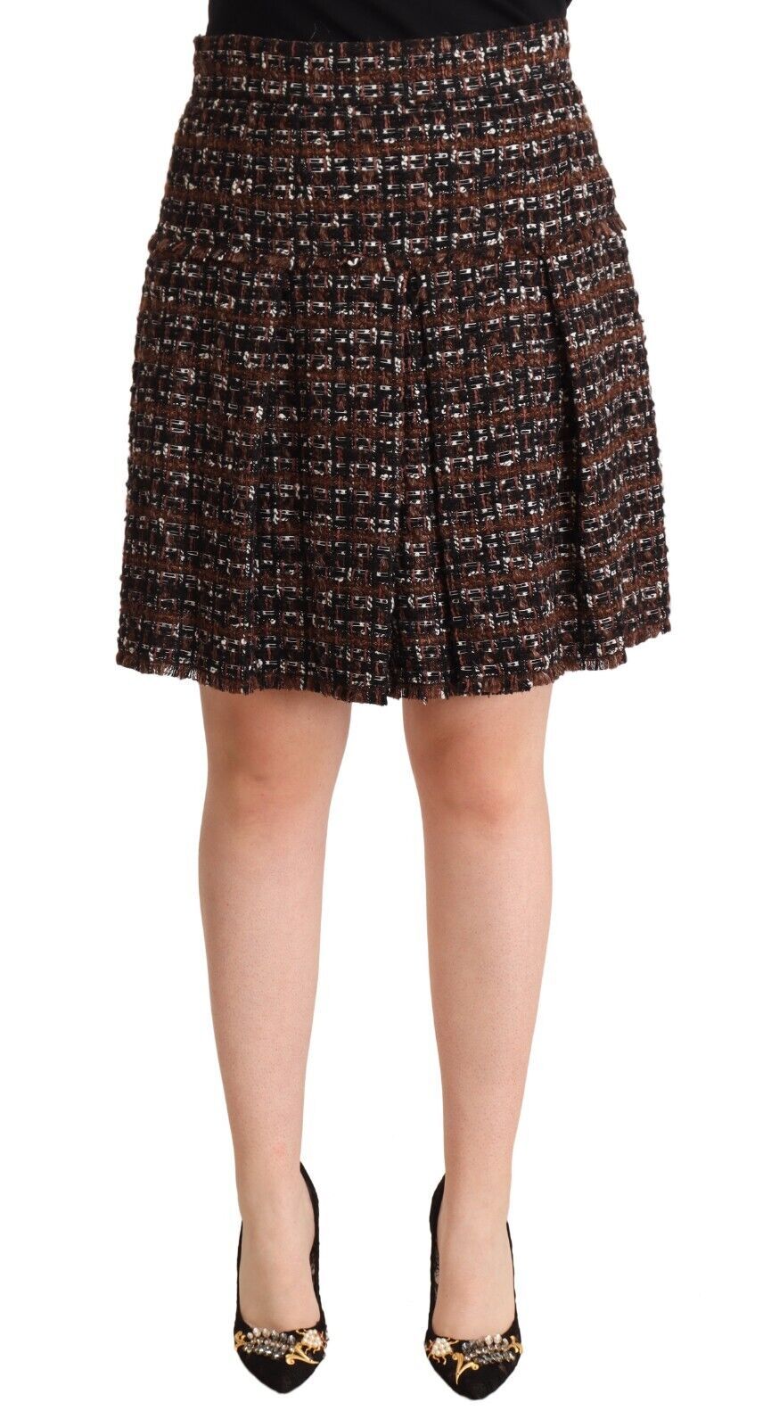Skirt with patterned design on model