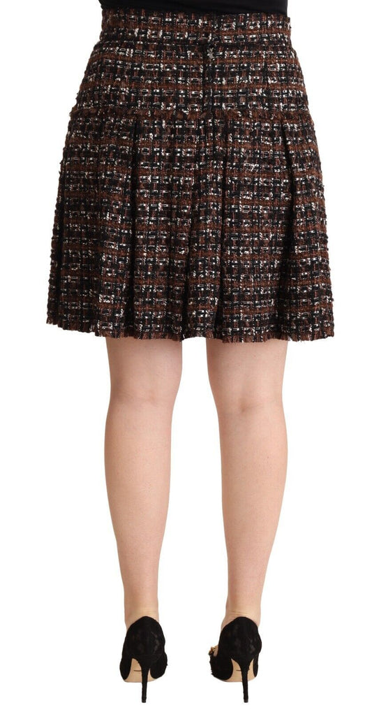 Skirt with patterned design on model
