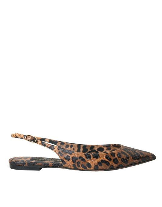 Leopard print high heel shoe with pointed toe and stiletto heel
