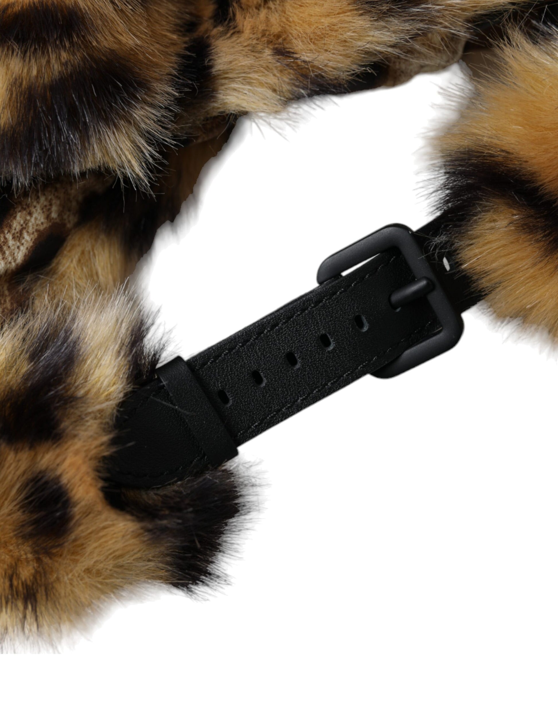 Leopard print belt with black buckle
