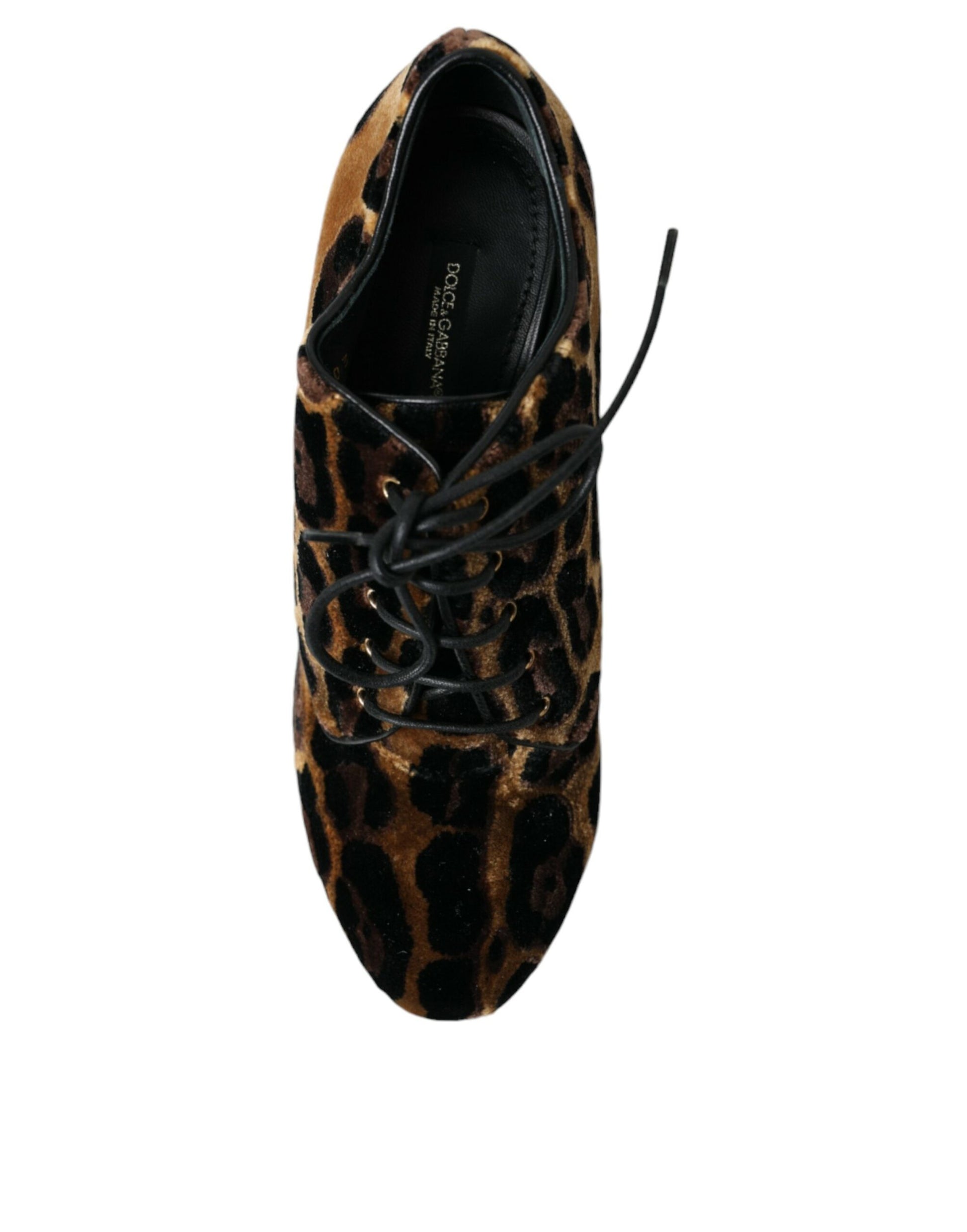 Leopard print shoe with black laces and sole
