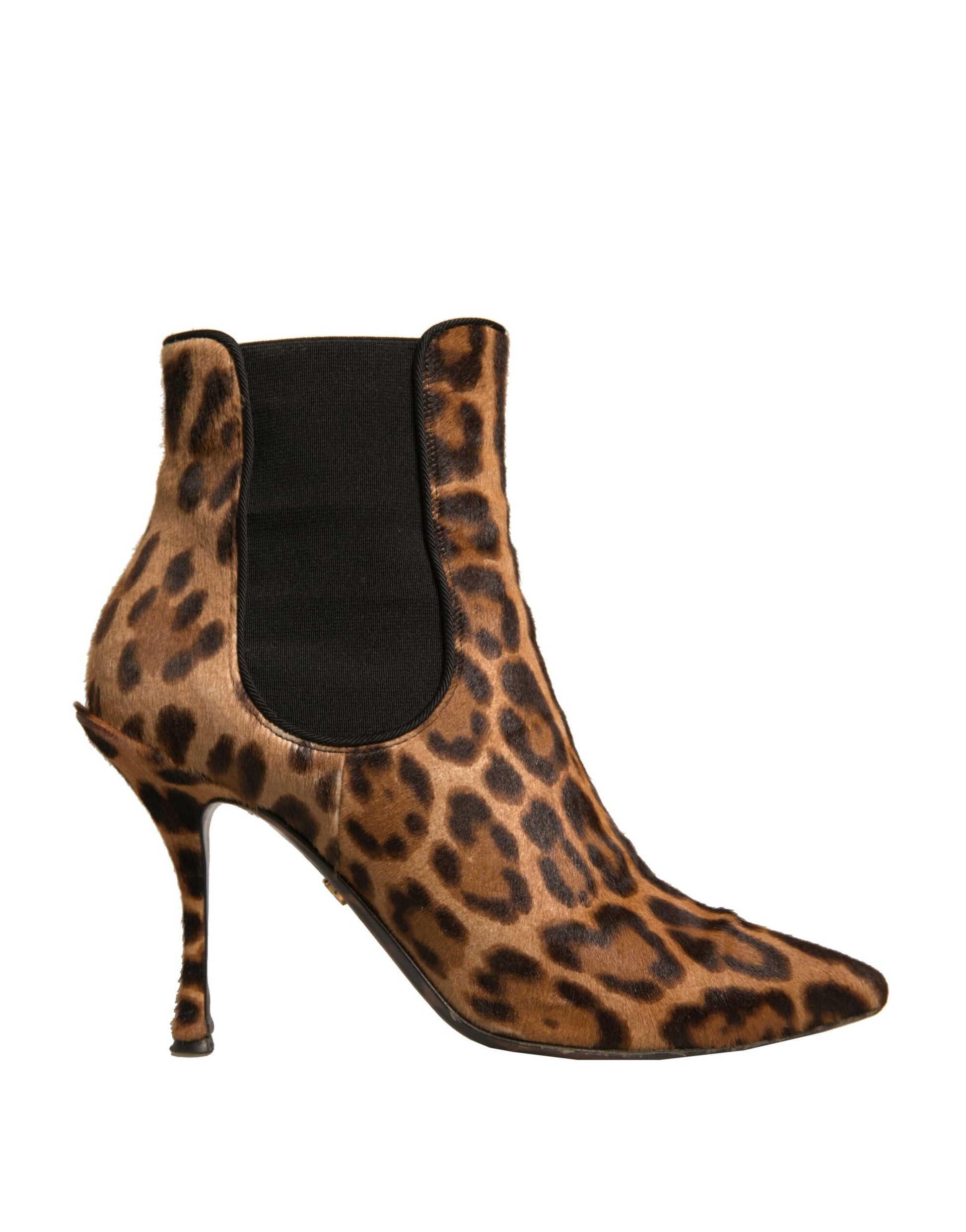 Leopard print ankle boot with high heel
