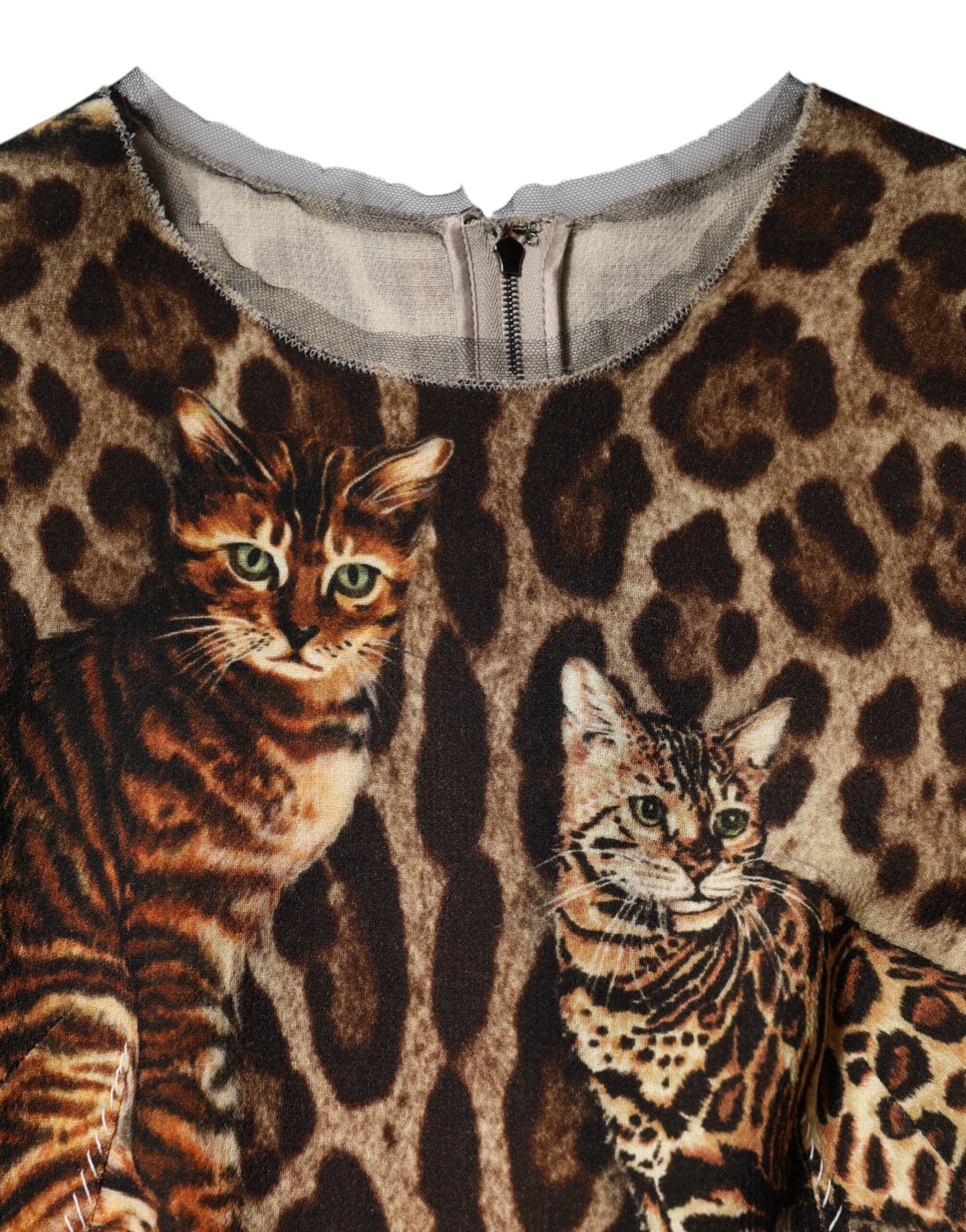 Leopard print dress with belt detail and cat design