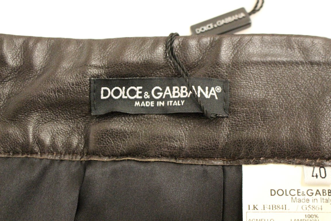 Leather wallet with brand name tag