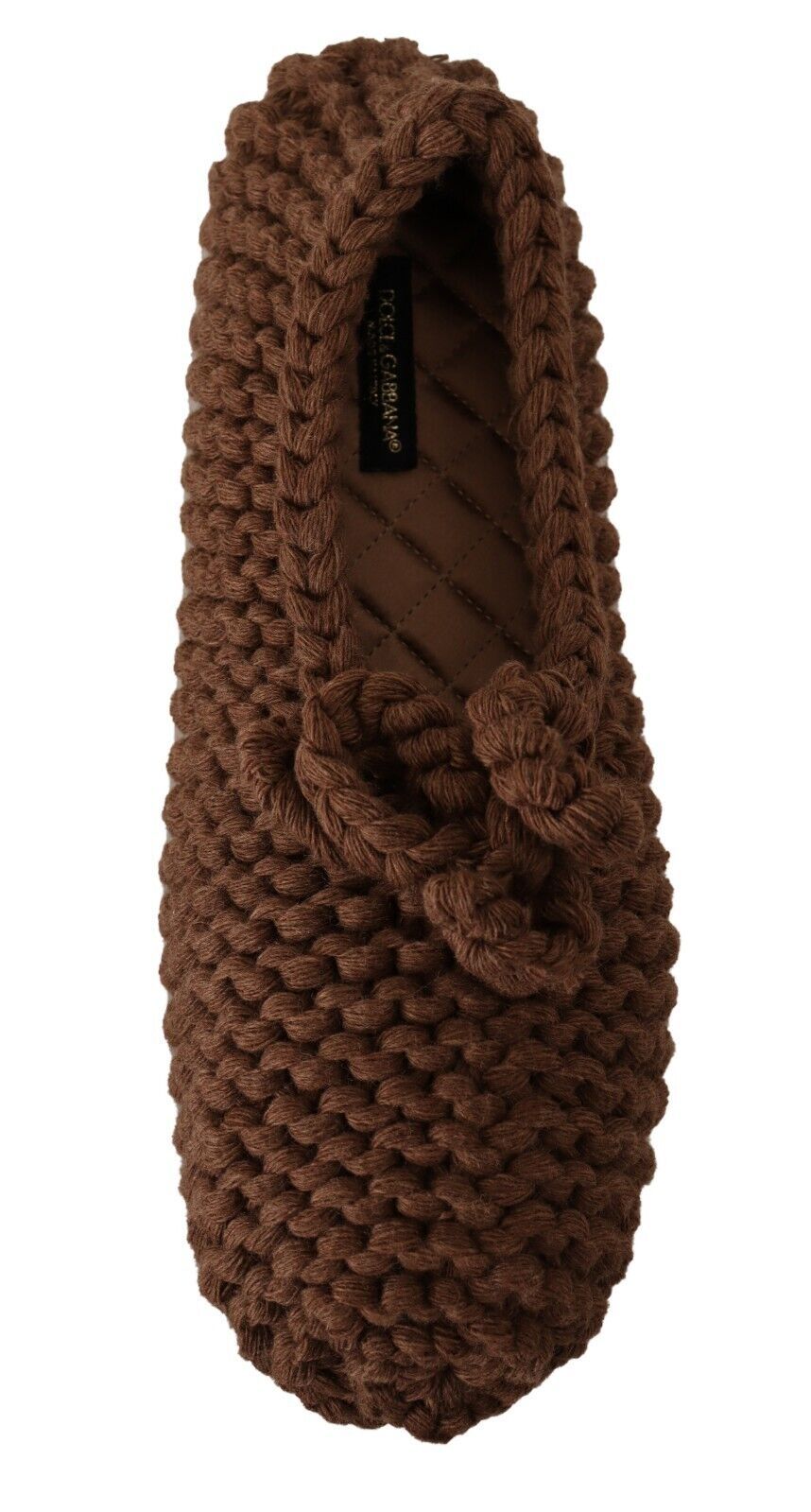 Brown slipper with a knitted texture and a pointed toe