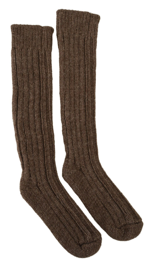 Brown knit socks in pairs