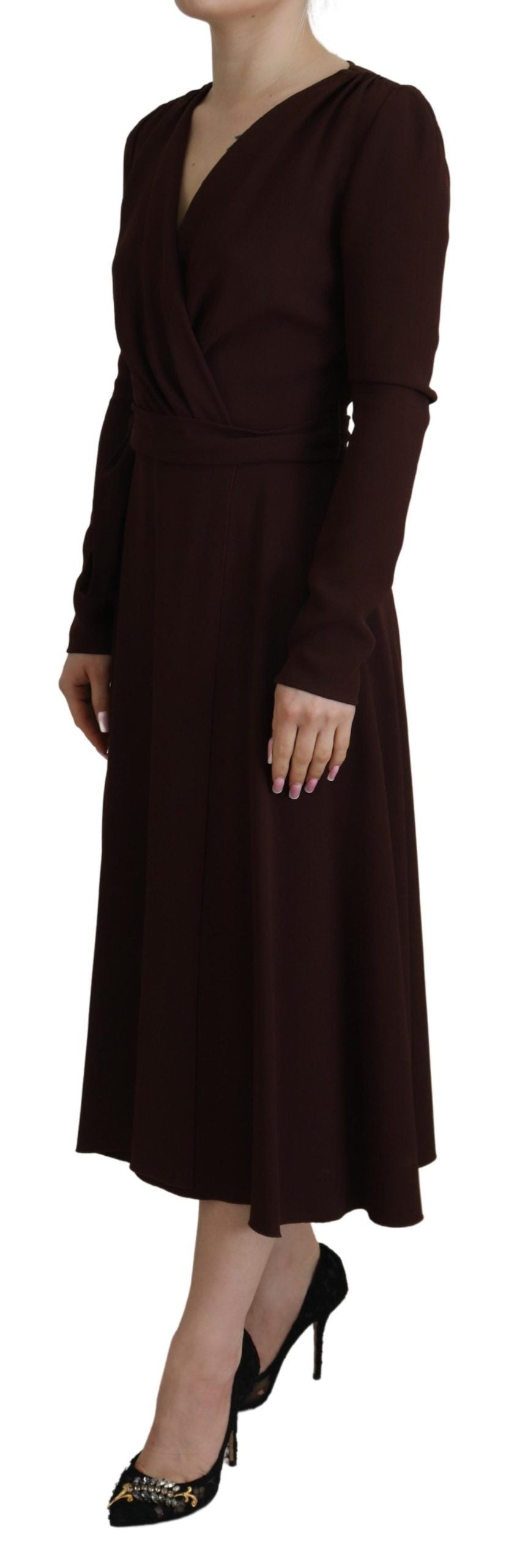 A long sleeved midi dress in brown with wrap style and stretch fabric