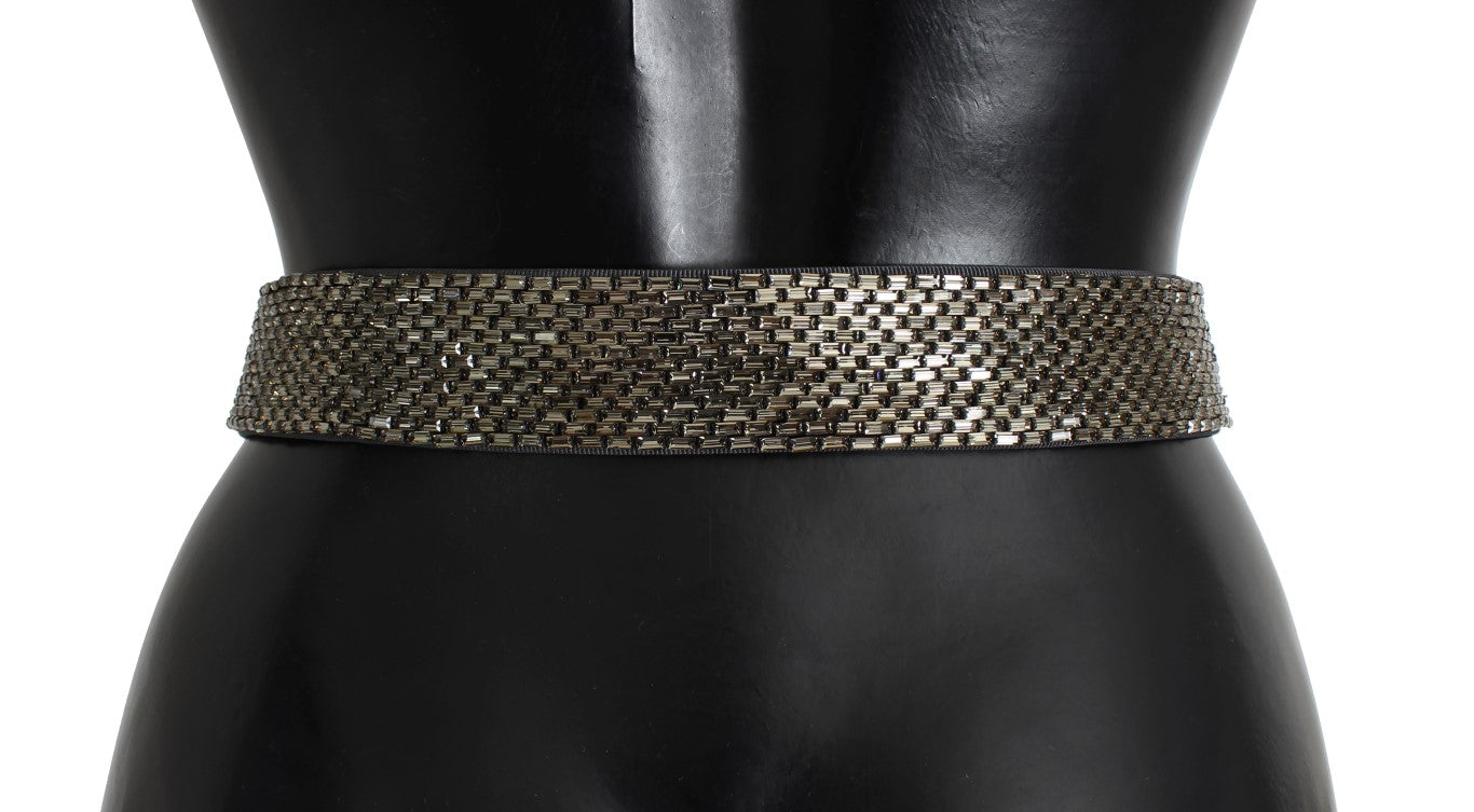 Shiny belt around black mannequin torso