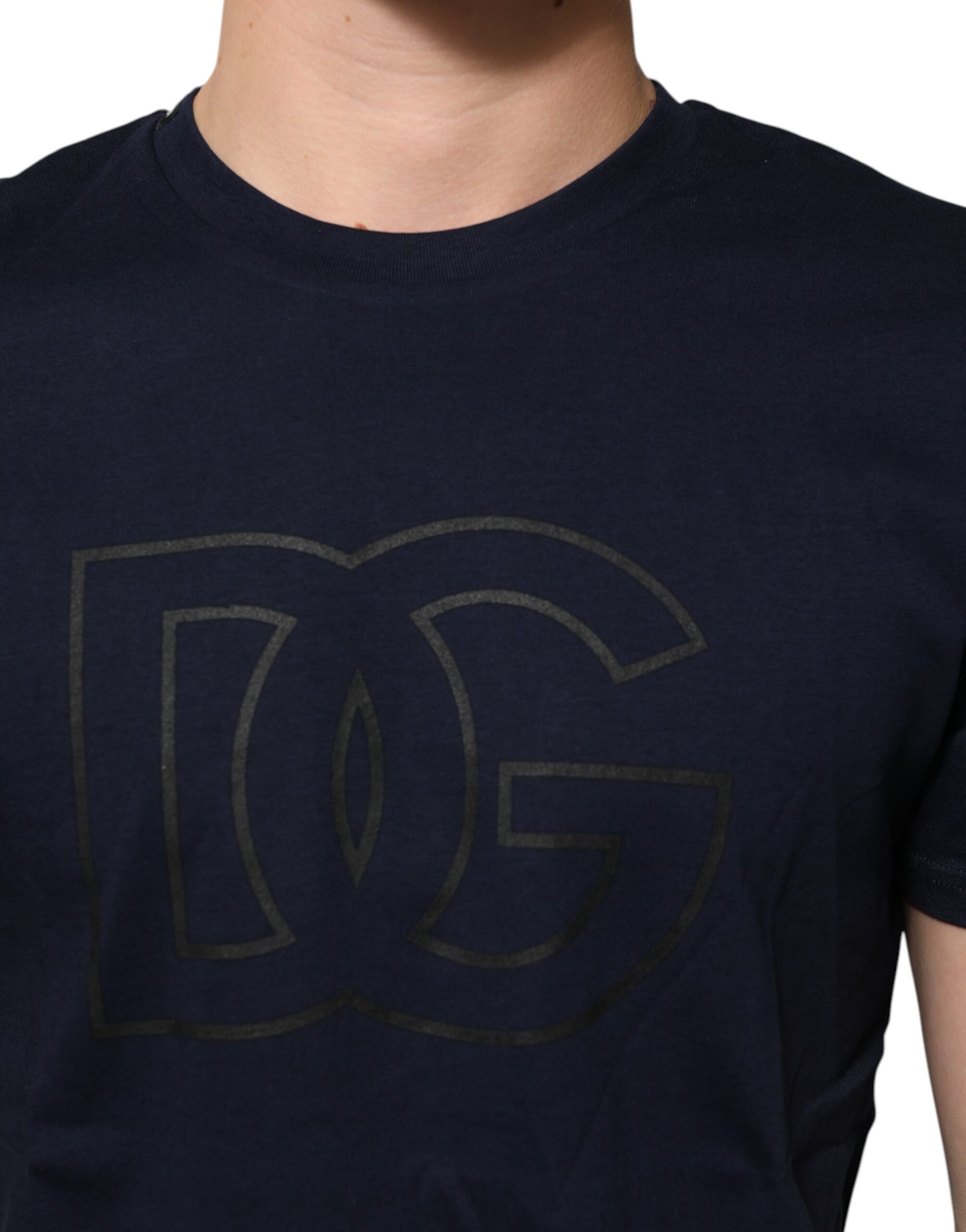 Navy blue men's t-shirt with dark grey D&G logo print