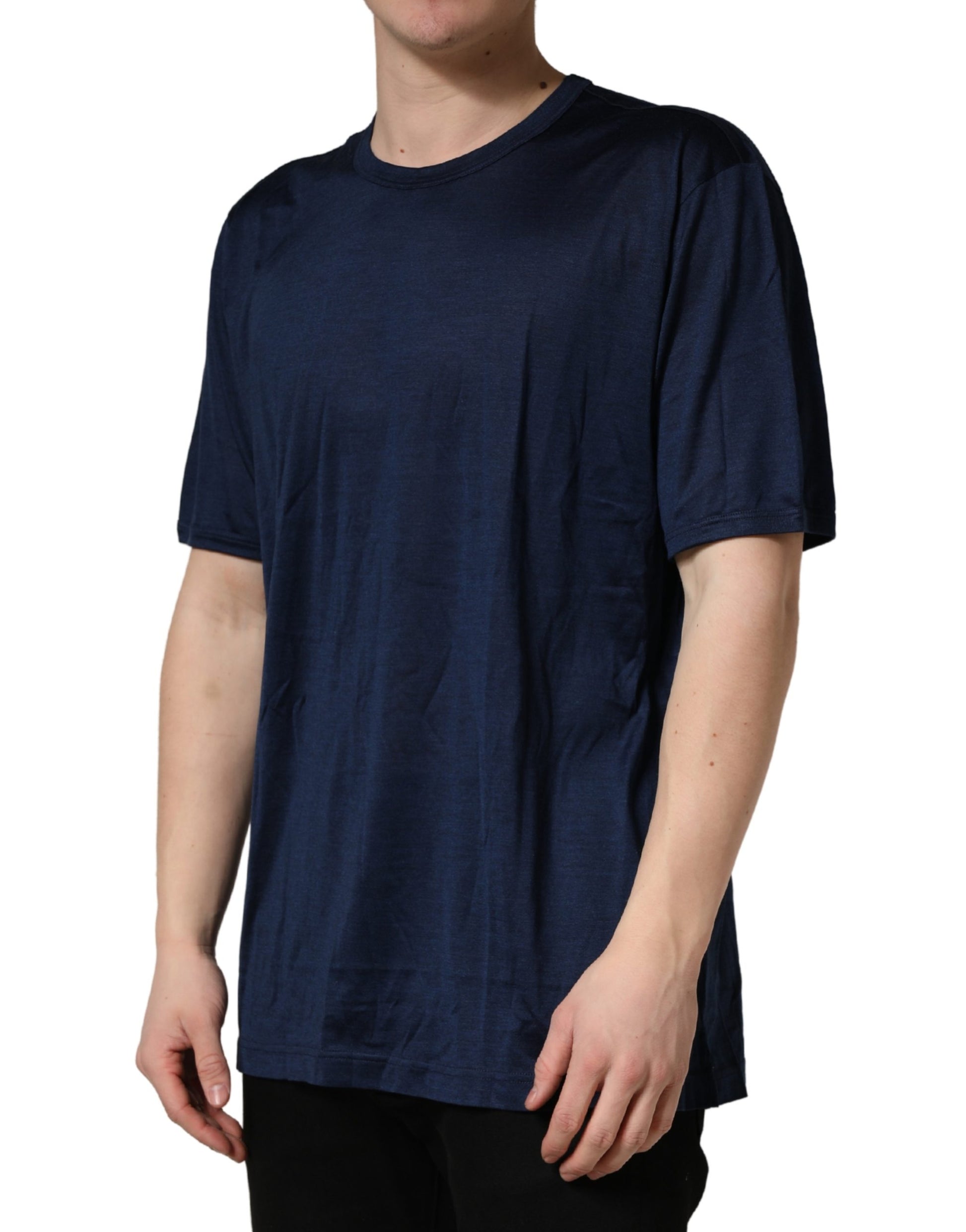 Man wearing dark blue t-shirt