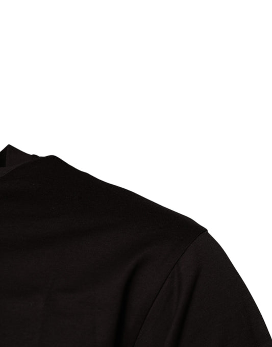 Black long sleeve shirt