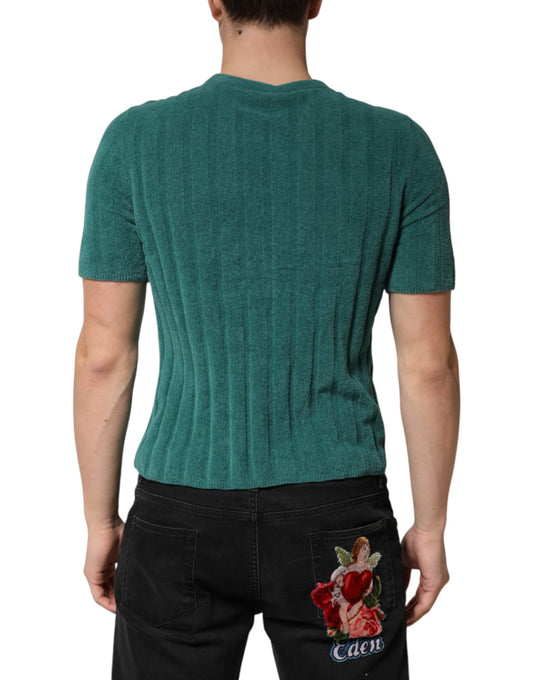 Green short sleeve shirt on a mannequin